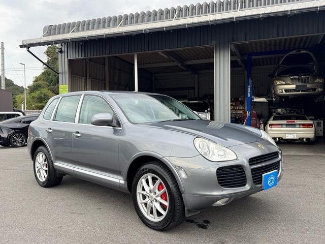 Porsche CAYENNE 2004 — фото автомобиля 1