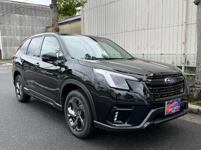 Subaru FORESTER 2025 — фото автомобиля