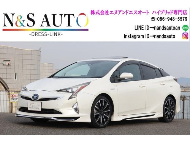 Toyota PRIUS 2016 — фото автомобиля 1