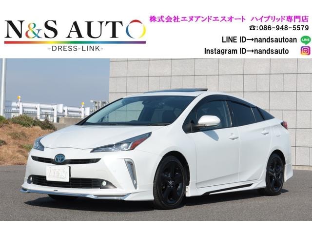 Toyota PRIUS 2020 — фото автомобиля 1