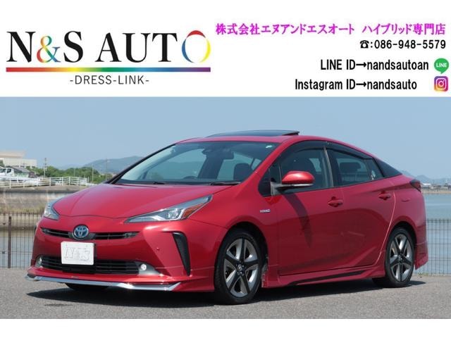 Toyota PRIUS 2019 — фото автомобиля 1