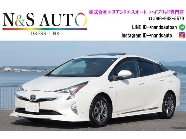Toyota PRIUS 2016 — фото автомобиля 1