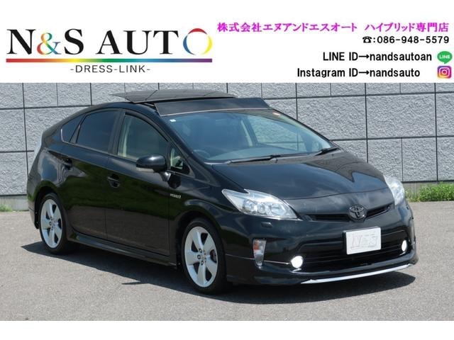 Toyota PRIUS 2013 — фото автомобиля 1