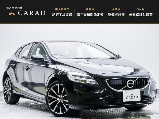 Volvo V40 2018 — фото автомобиля 1