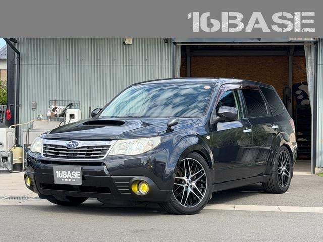 Subaru FORESTER 2010 — фото автомобиля