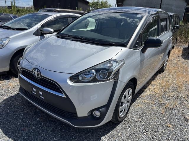 Toyota SIENTA 2016 — фото автомобиля 1