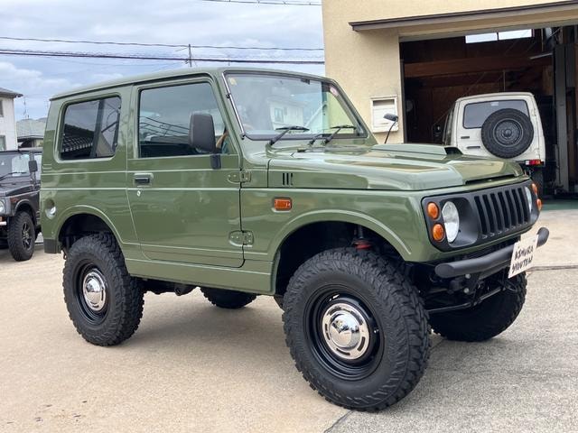 Suzuki JIMNY 1998 — фото автомобиля 1