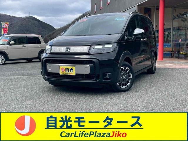 Honda FREED 2025 — фото автомобиля 1