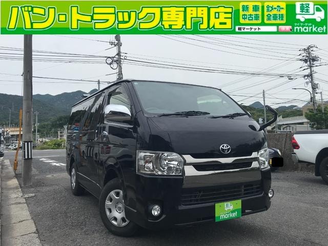 Toyota HIACE VAN 2020 — фото автомобиля 1