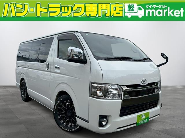Toyota HIACE VAN 2021 — фото автомобиля 1