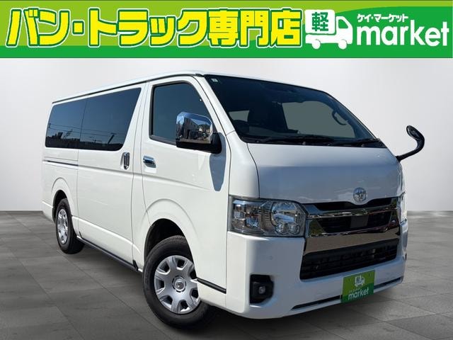 Toyota HIACE VAN 2024 — фото автомобиля 1