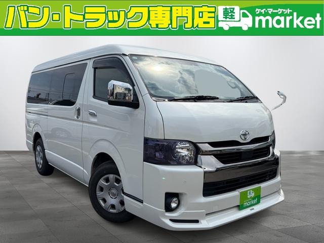 Toyota HIACE VAN 2021 — фото автомобиля 1