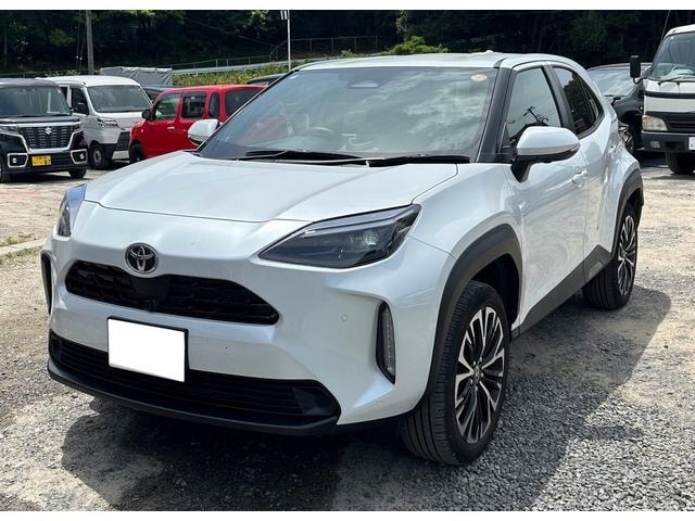 Toyota YARIS CROSS 2025 — фото автомобиля