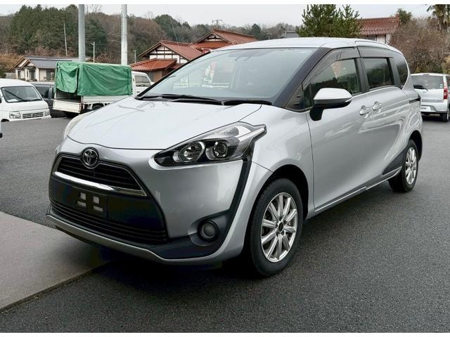 Toyota SIENTA 2018 — фото автомобиля 1