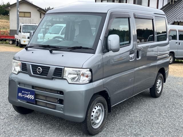 Nissan NV100CLIPPER VAN 2012 — фото автомобиля
