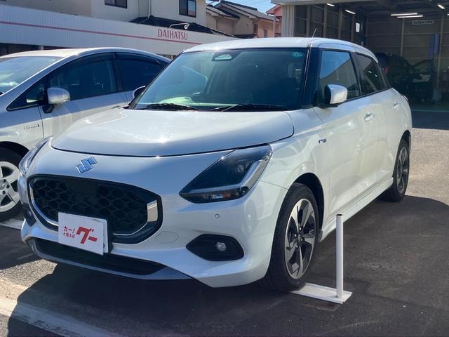 Suzuki SWIFT 2024 — фото автомобиля 1