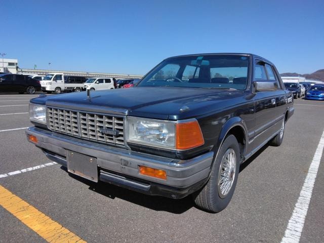 Nissan CEDRIC 1983 — фото автомобиля 1