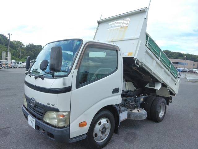 Toyota DYNA TRUCK 2010 — фото автомобиля
