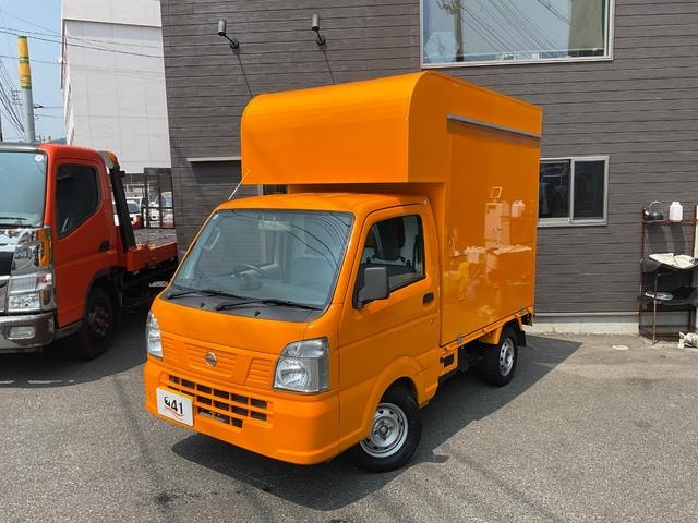 Nissan NT100CLIPPER TRUCK 2017 — фото автомобиля