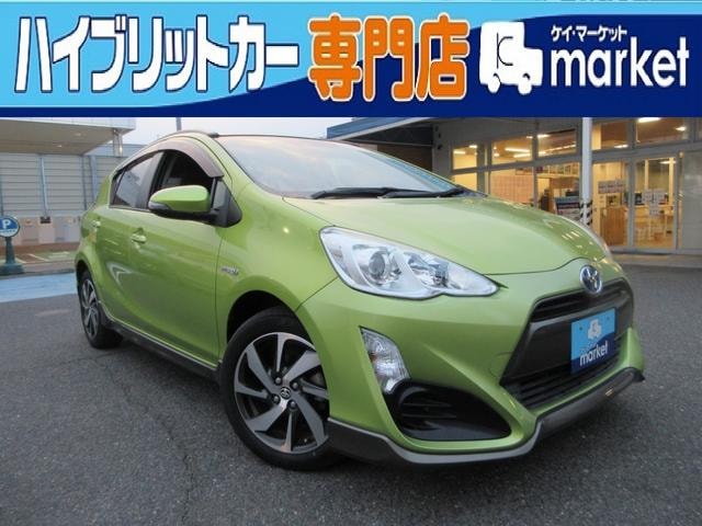 Toyota AQUA 2015 — фото автомобиля 1