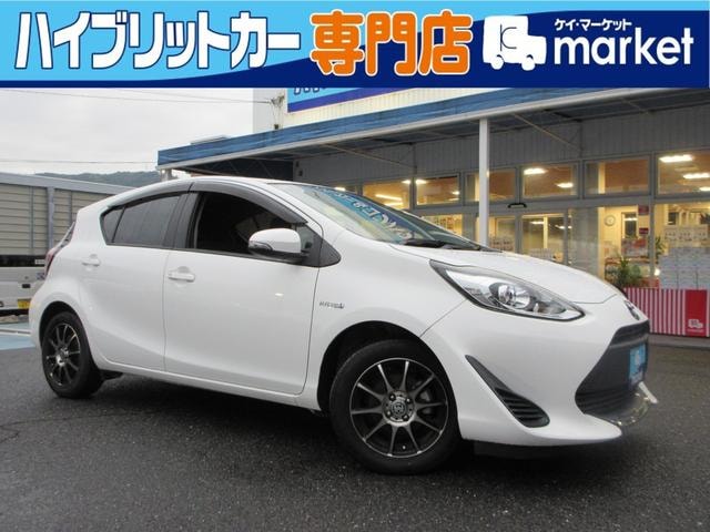Toyota AQUA 2018 — фото автомобиля 1