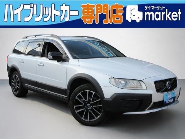 Volvo XC70 2015 — фото автомобиля