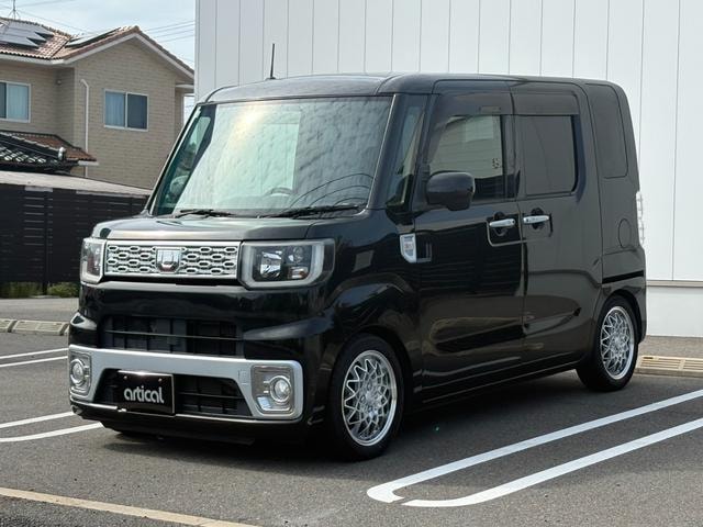 Daihatsu WAKE 2015 — фото автомобиля 1