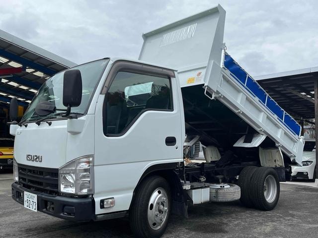 Isuzu ELF TRUCK 2013 — фото автомобиля
