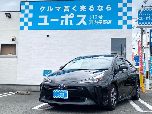 Toyota PRIUS 2019 — фото автомобиля 1