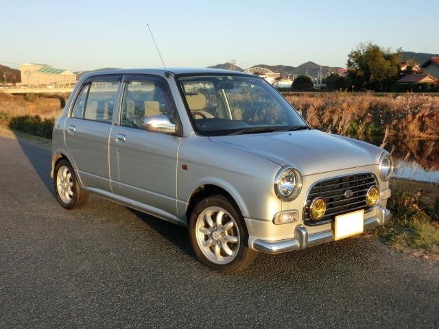 Daihatsu MIRA GINO 2001 — фото автомобиля