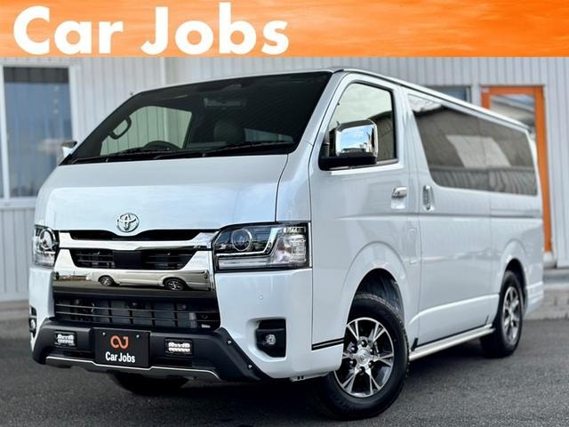 Toyota HIACE VAN 2026 — фото автомобиля