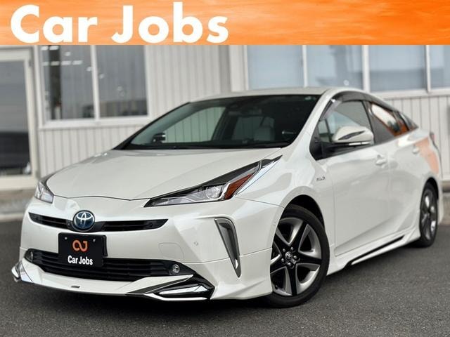 Toyota PRIUS 2019 — фото автомобиля
