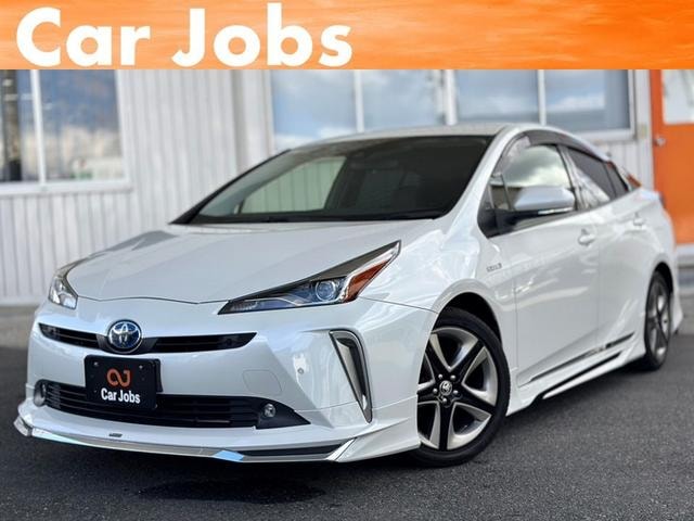 Toyota PRIUS 2019 — фото автомобиля