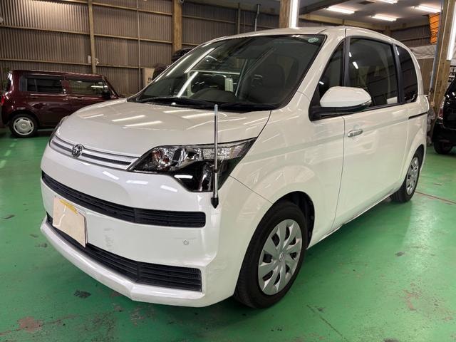 Toyota SPADE 2017 — фото автомобиля 1