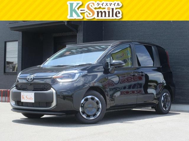 Toyota SIENTA 2026 — фото автомобиля 1