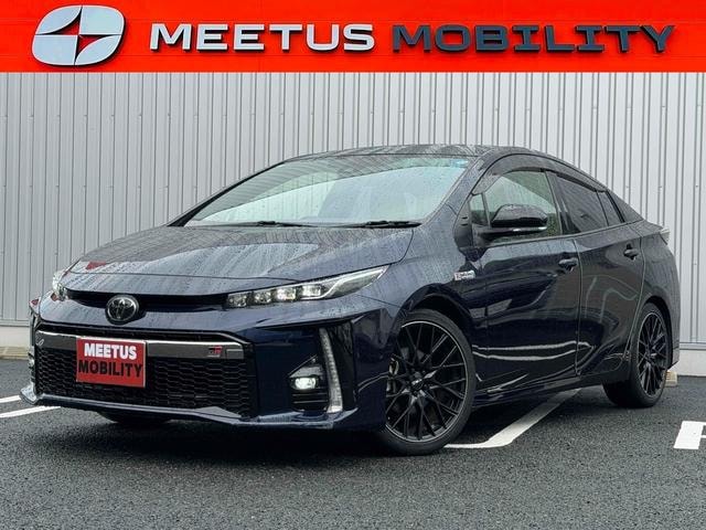 Toyota PRIUS PHV 2020 — фото автомобиля