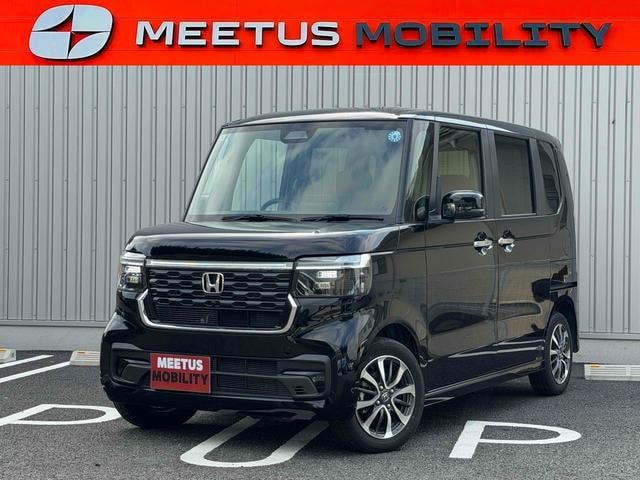 Honda N-BOX CUSTOM 2024 — фото автомобиля 1