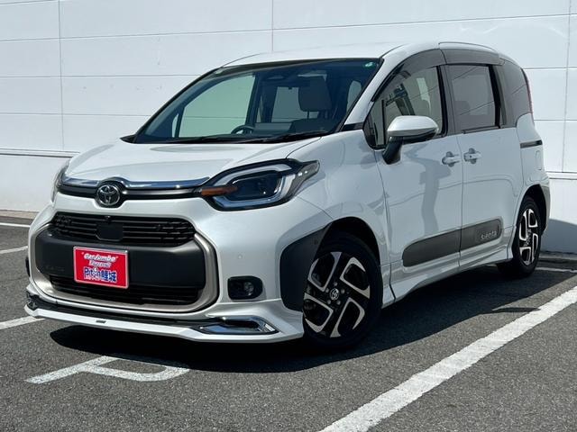 Toyota SIENTA 2024 — фото автомобиля 1