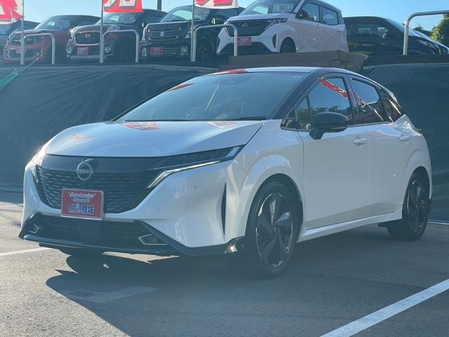 Nissan AURA 2022 — фото автомобиля 1