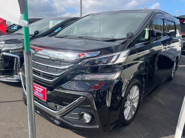 Toyota VELLFIRE 2017 — фото автомобиля 1