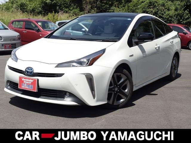 Toyota PRIUS 2019 — фото автомобиля 1