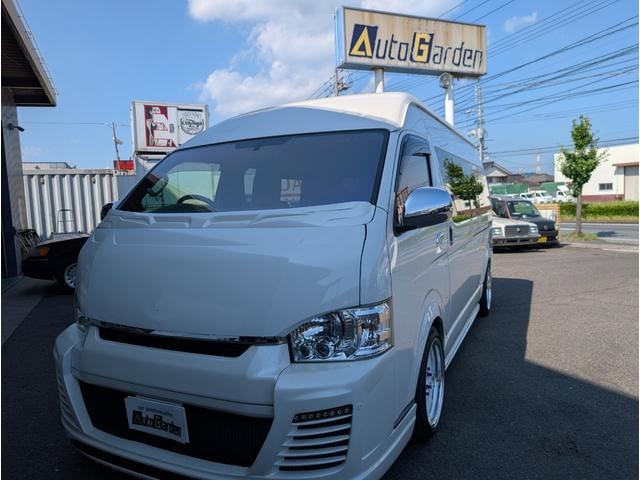 Toyota HIACE WAGON 2016 — фото автомобиля 1