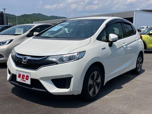 Honda FIT HYBRID 2017 — фото автомобиля 1
