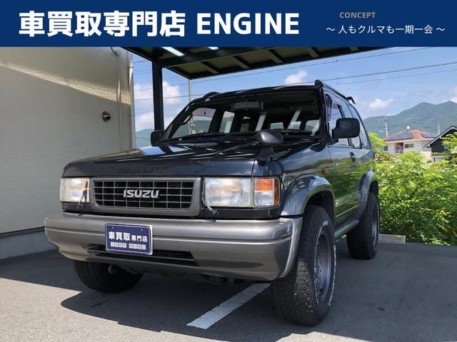 Isuzu BIGHORN 1995 — фото автомобиля