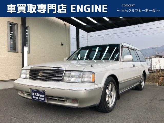 Toyota CROWN STATIONWAGON 1999 — фото автомобиля