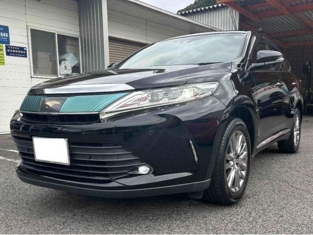 Toyota HARRIER 2018 — фото автомобиля 1