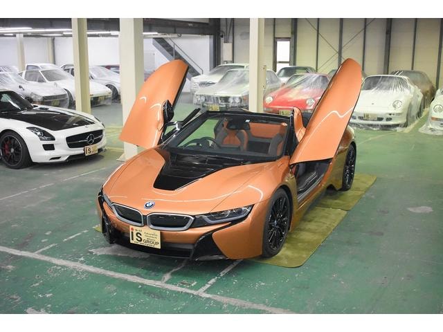 Bmw i8 2021 — фото автомобиля