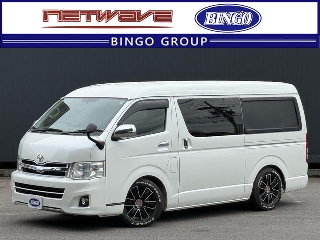 Toyota HIACE WAGON 2013 — фото автомобиля