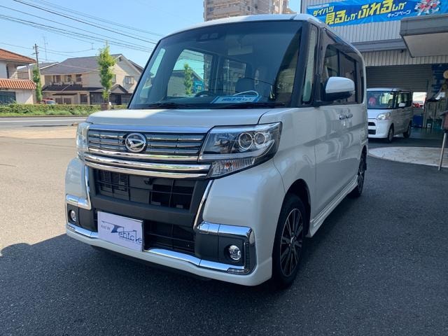 Daihatsu TANTO 2018 — фото автомобиля 1