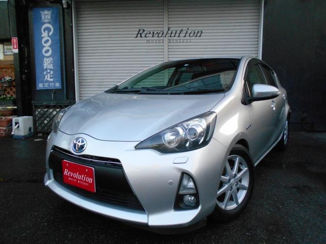 Toyota AQUA 2013 — фото автомобиля 1